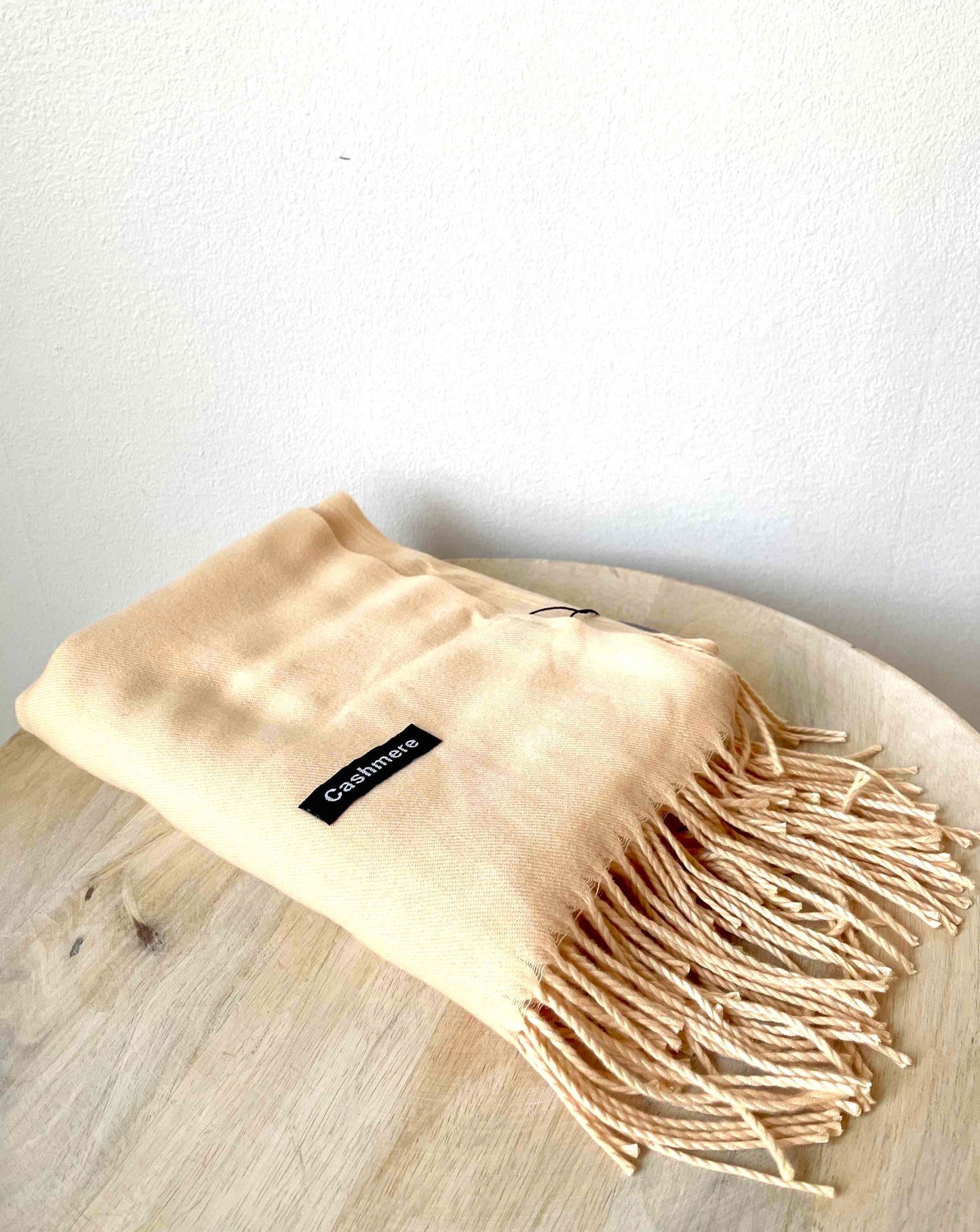 Creme_cashmere_tørklæde_råhvid