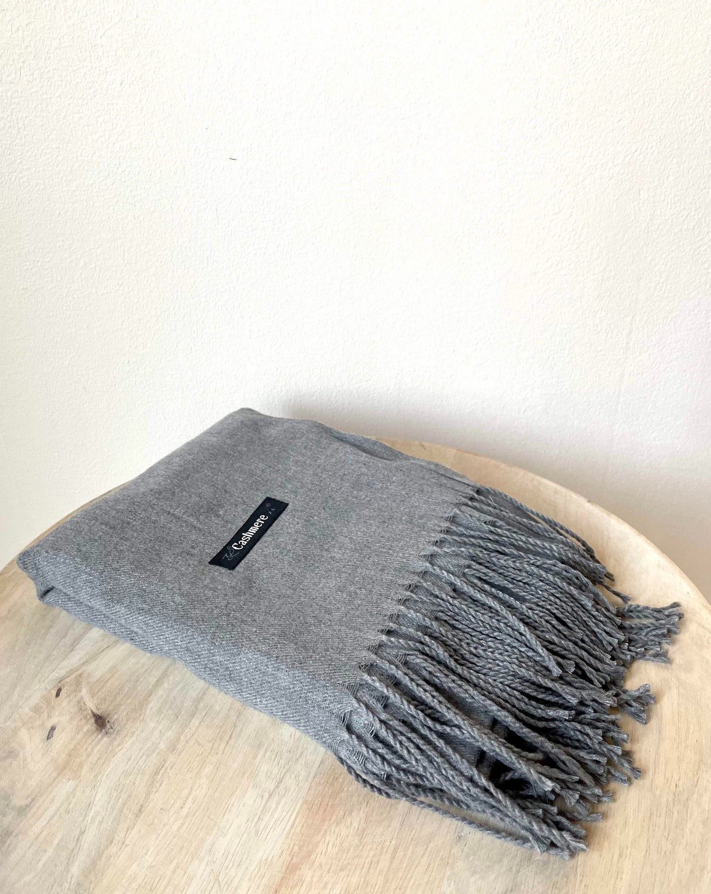 Gråt cashmere tørklæde