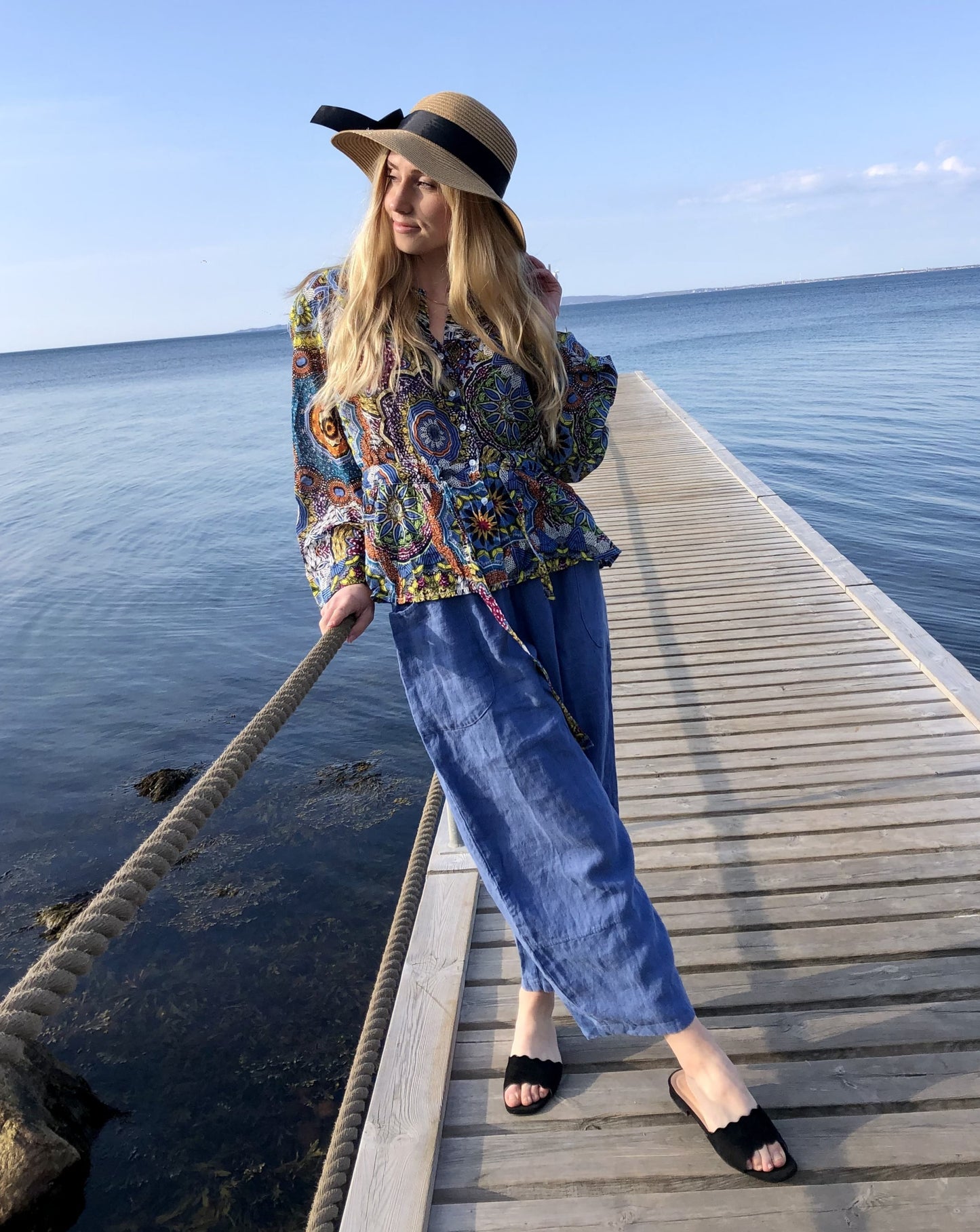 Mønstret Bluse med Snørre