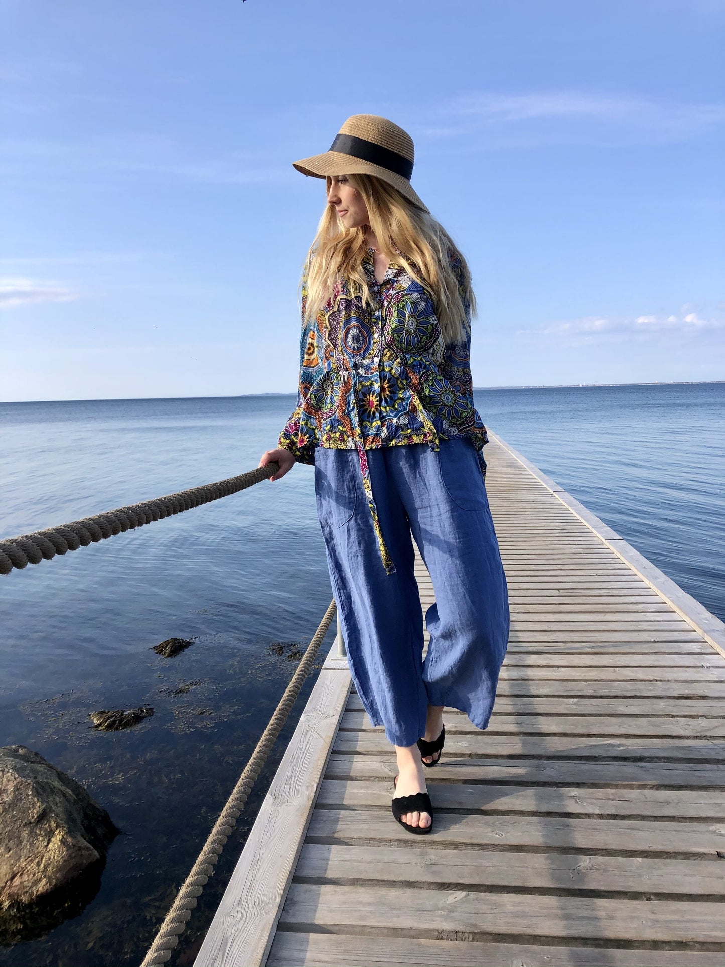 Mønstret Bluse med Snørre
