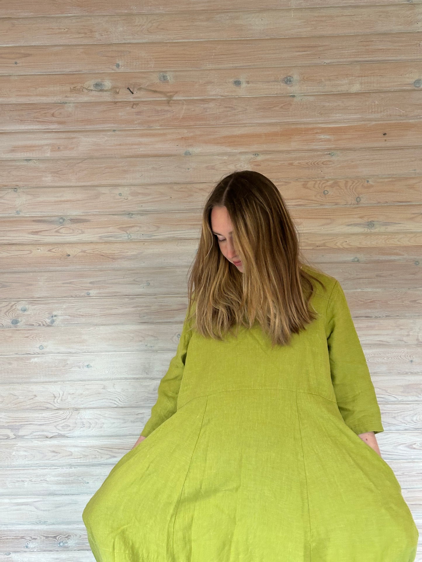 Forårsgrøn ballonkjole fra Thing