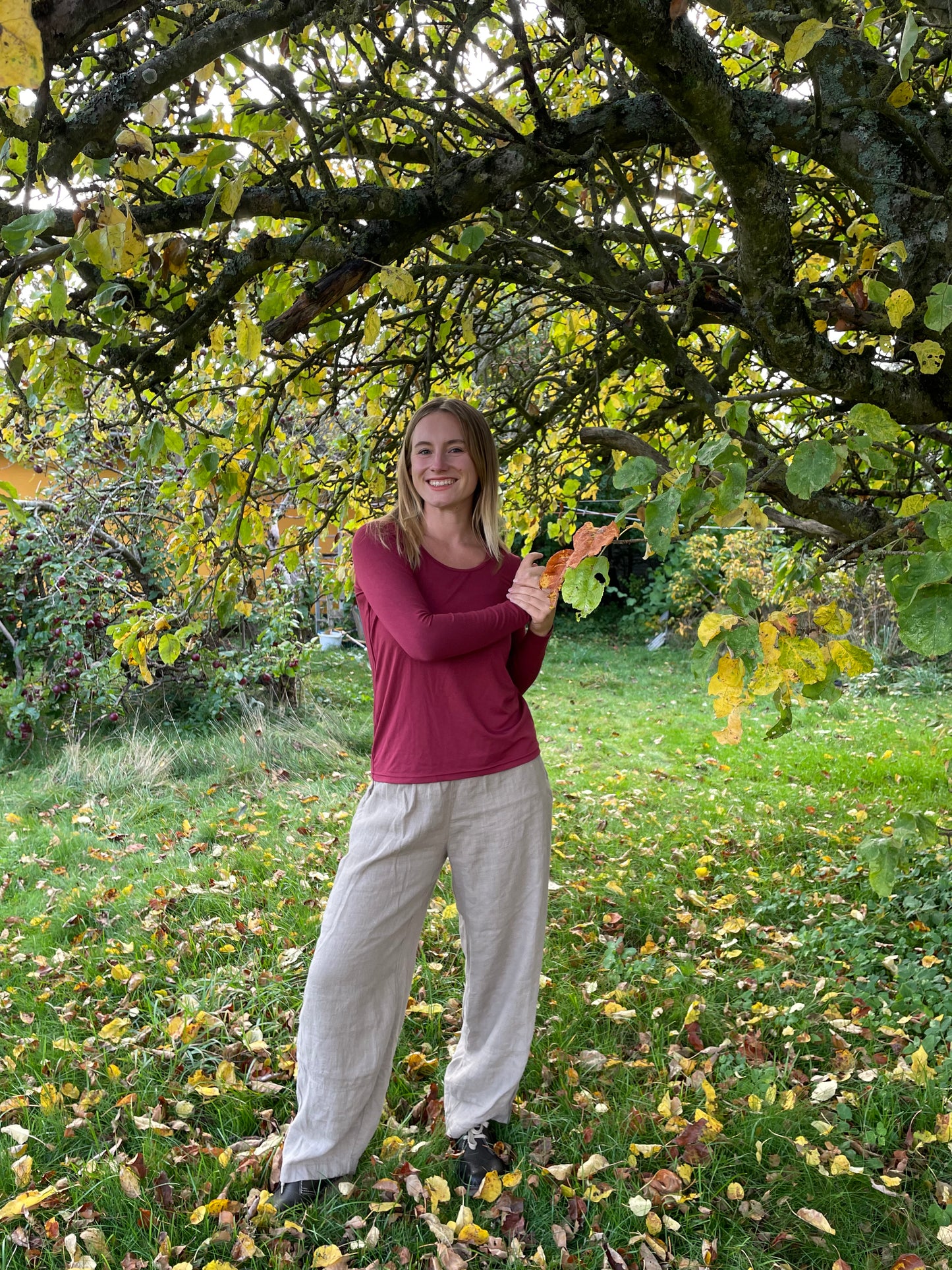 Vinrød langærmet T-Shirt i bambus