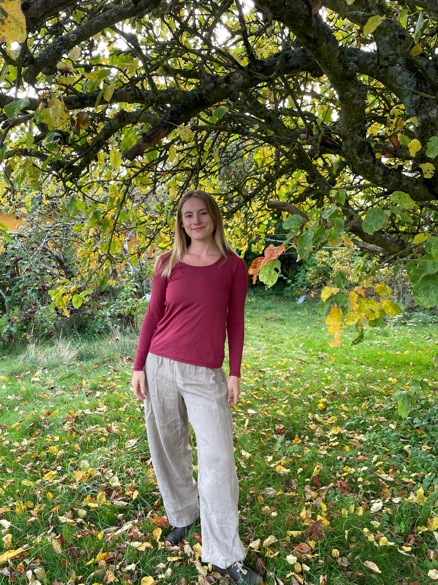 Vinrød langærmet T-Shirt i bambus